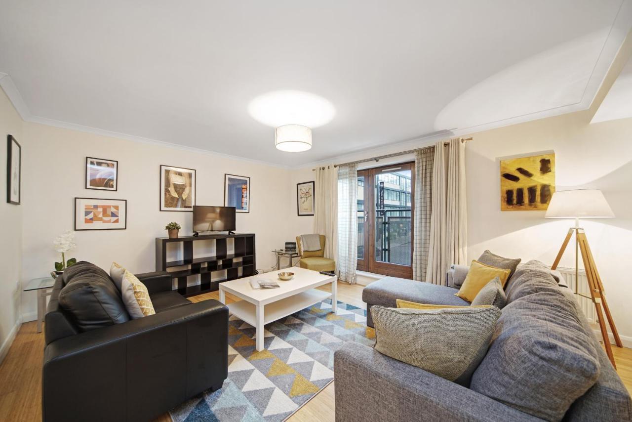 2 Bed Chic Apartment Near Shoreditch & Liverpool St Free Wifi & Parking By City Stay Aparts 런던 외부 사진