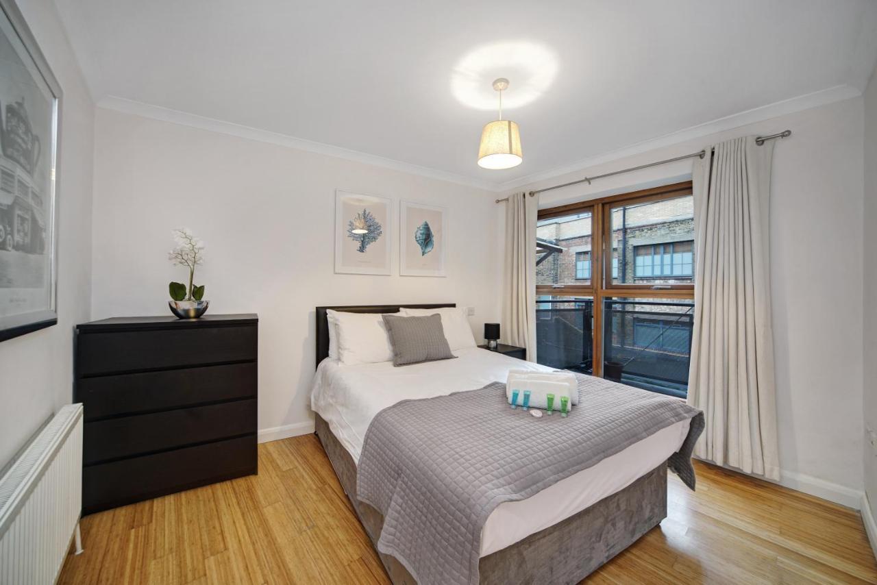 2 Bed Chic Apartment Near Shoreditch & Liverpool St Free Wifi & Parking By City Stay Aparts 런던 외부 사진