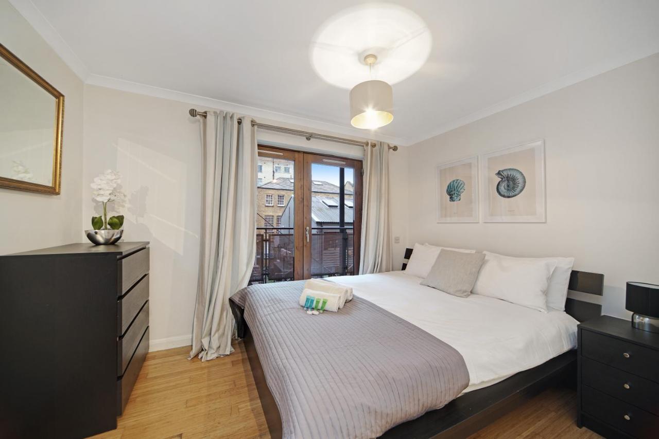 2 Bed Chic Apartment Near Shoreditch & Liverpool St Free Wifi & Parking By City Stay Aparts 런던 외부 사진
